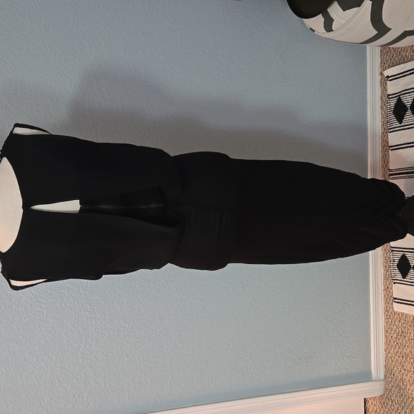 ALICE + OLIVIA Base Black Sleeveless Dress Silk Blouson Top Hem Ruchinfg Sz SM - Picture 9 of 16